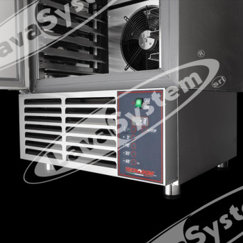 Abbattitore di temperatura GAS R290A 5 teglie GN 1/1 o 60x40